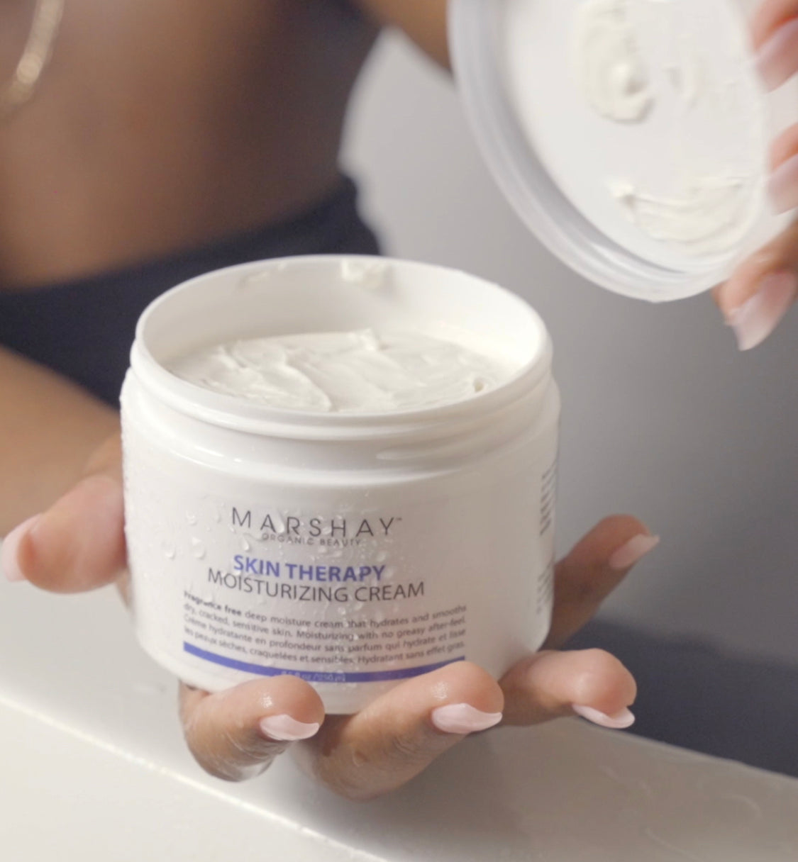 Skin Therapy Moisturizing Cream