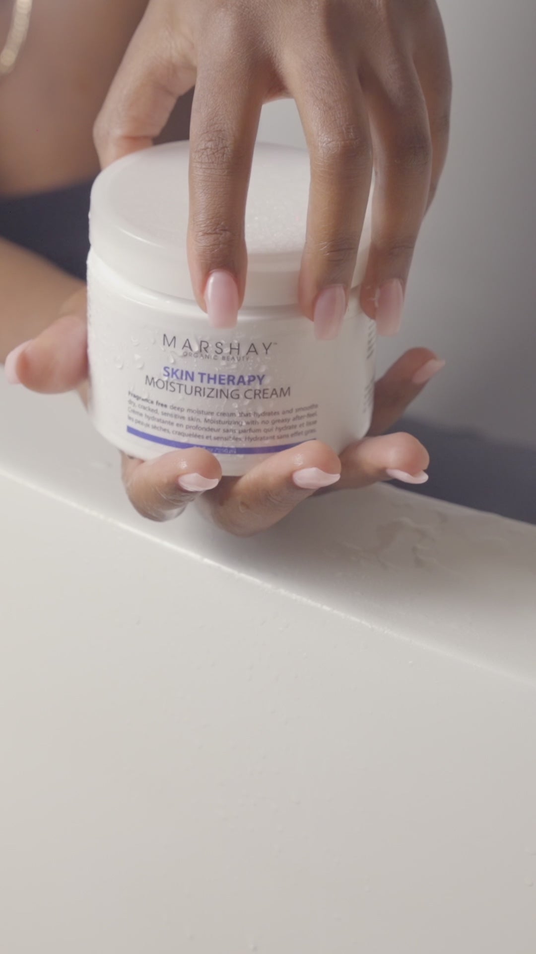 Skin Therapy Moisturizing Cream